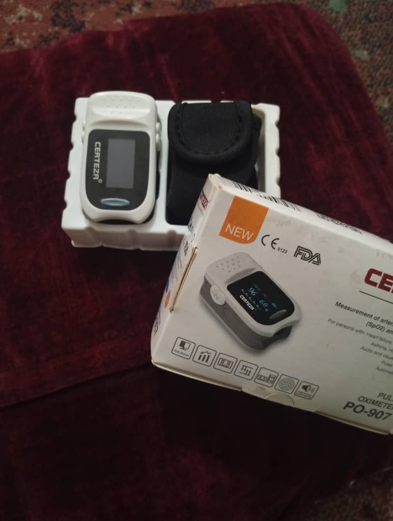 pulse oximeter 0