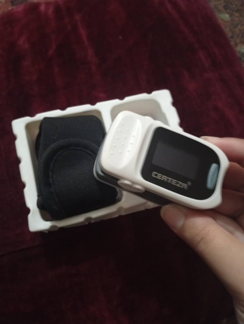 pulse oximeter 1