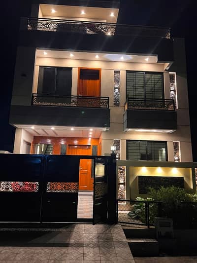 25x40 4 Marla Brand new House for Sale G-14/2