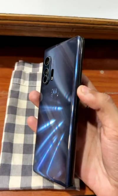 Motorola Edge Plus 5G (12GB RAM / 256GB)
