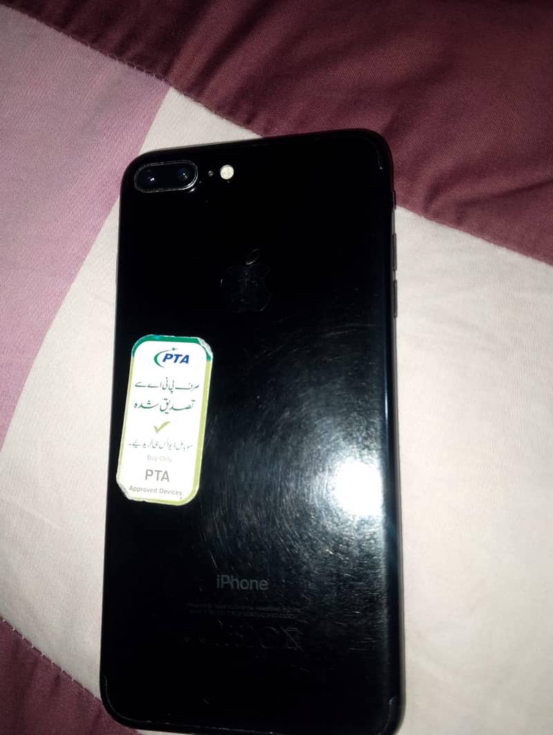 Apple iPhone 7 Plus 6