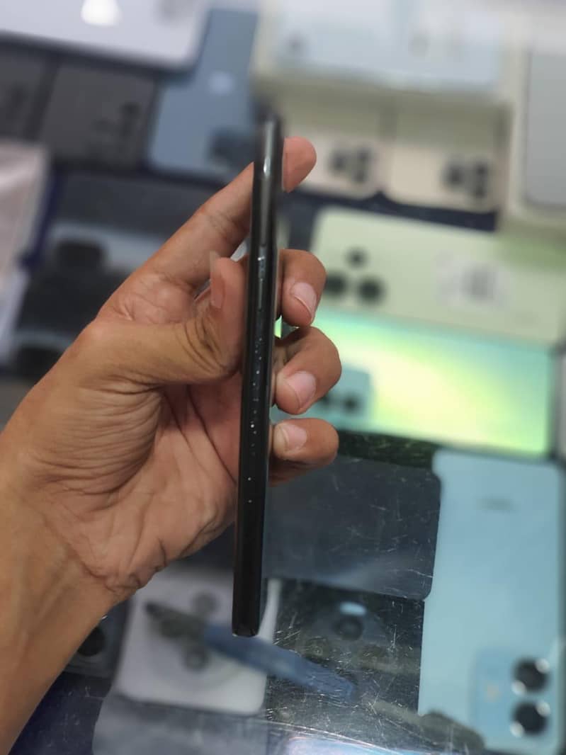 Samsung Mobile Note 9 4