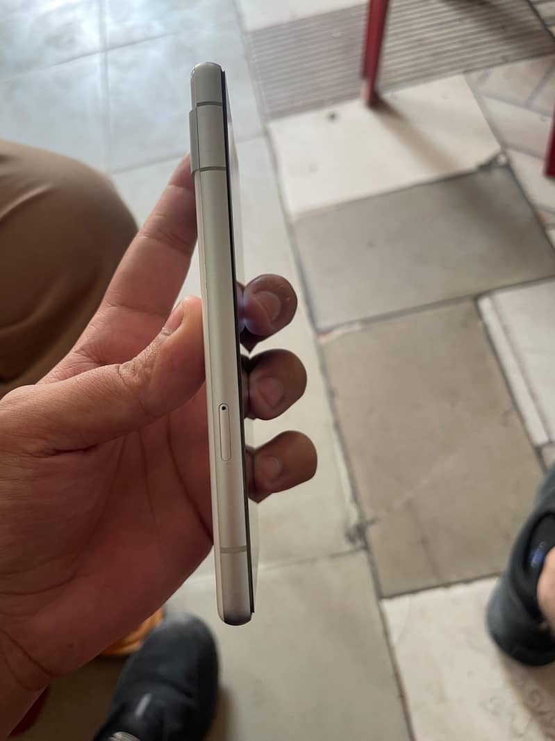 Google Pixel 7a 1