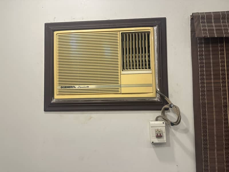 General window ac 1
