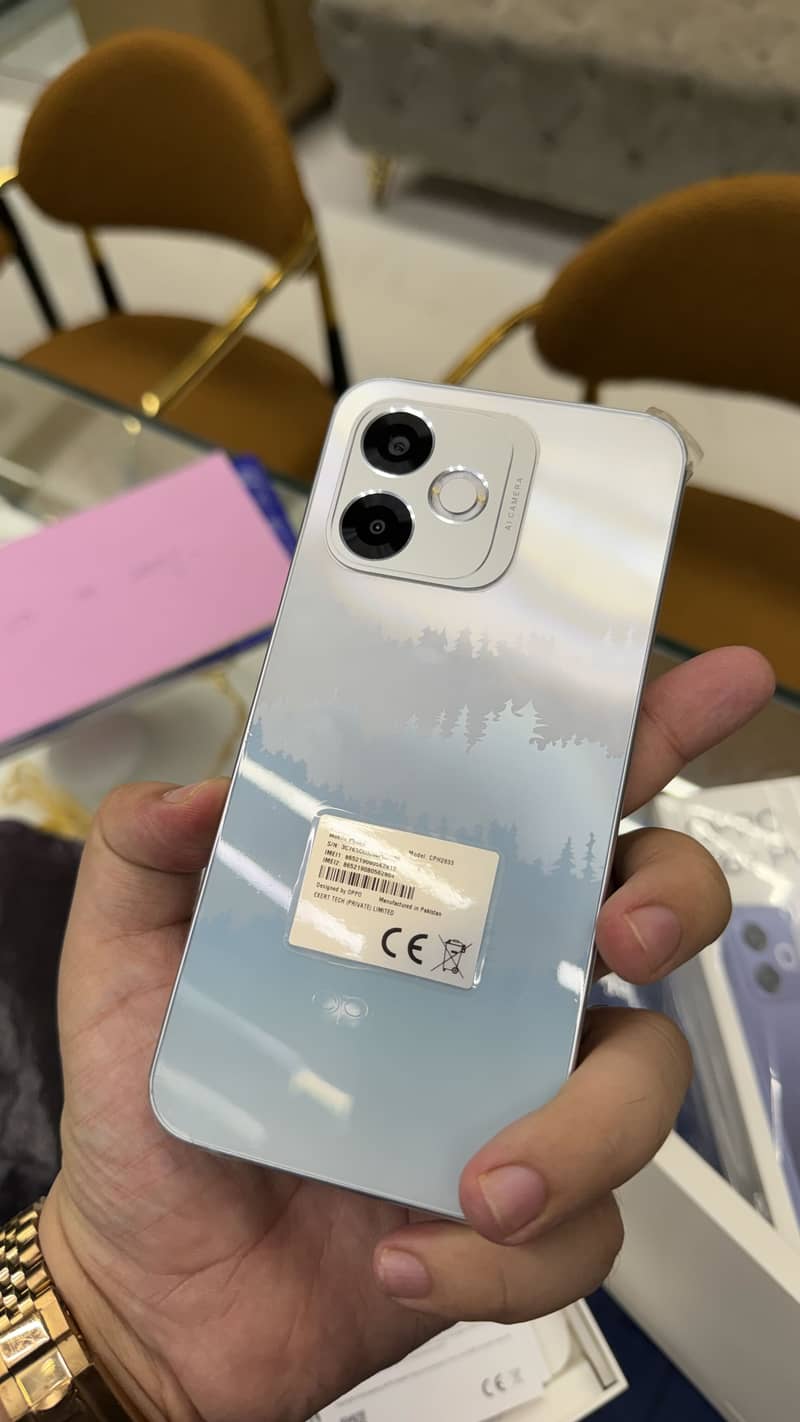 OPPO A6s 1