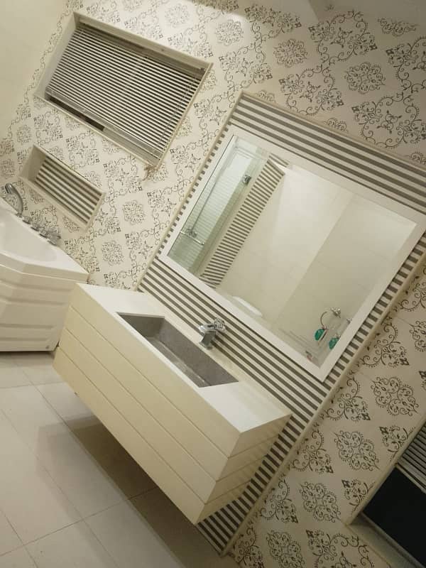 Upper Portion For Rent 4