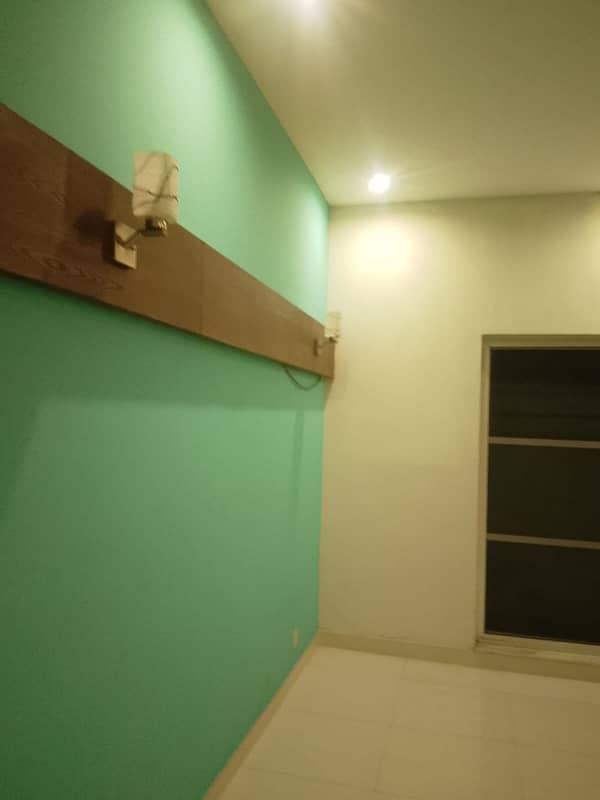 Upper Portion For Rent 6