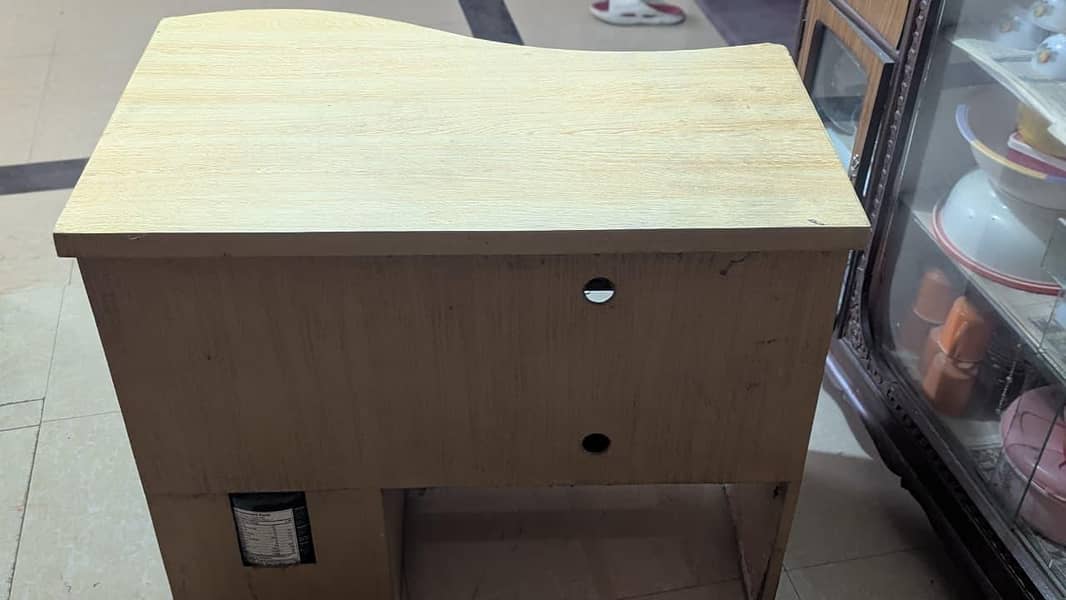 computer table 2