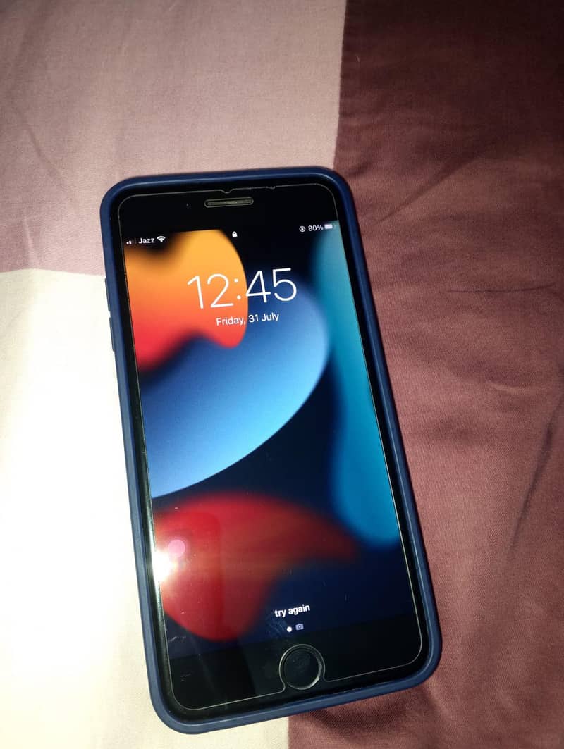 Apple iPhone 7 Plus 0