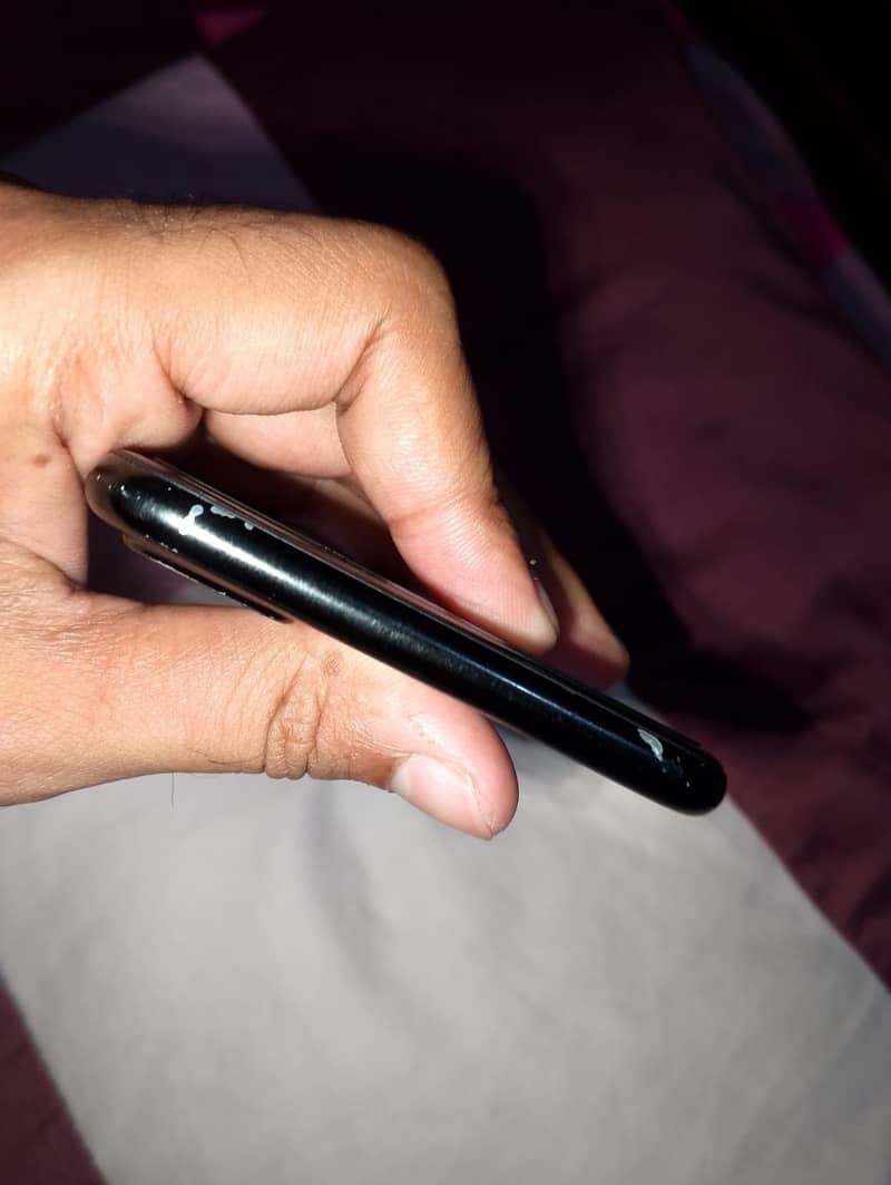 Apple iPhone 7 Plus 2