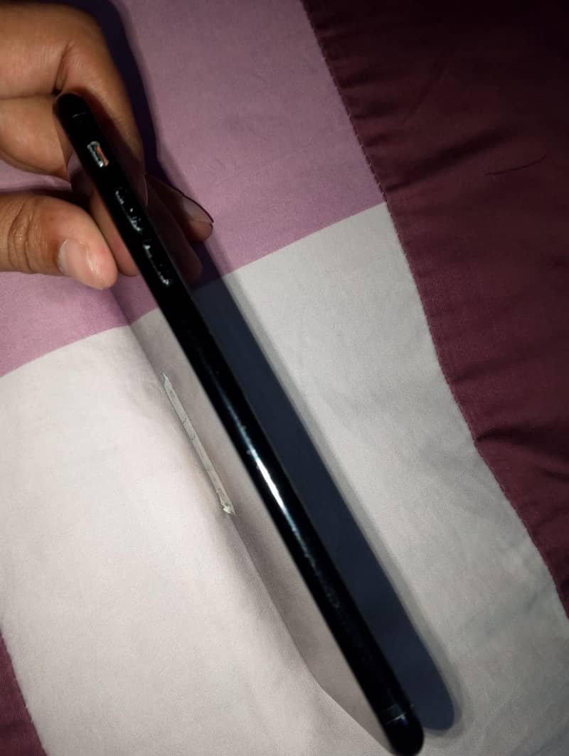 Apple iPhone 7 Plus 4