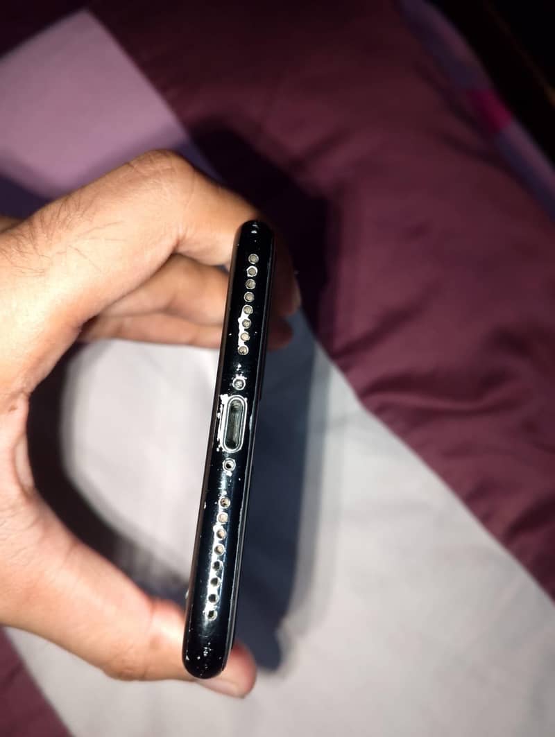 Apple iPhone 7 Plus 6