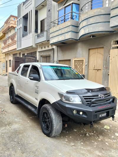 Toyota Hilux 2012