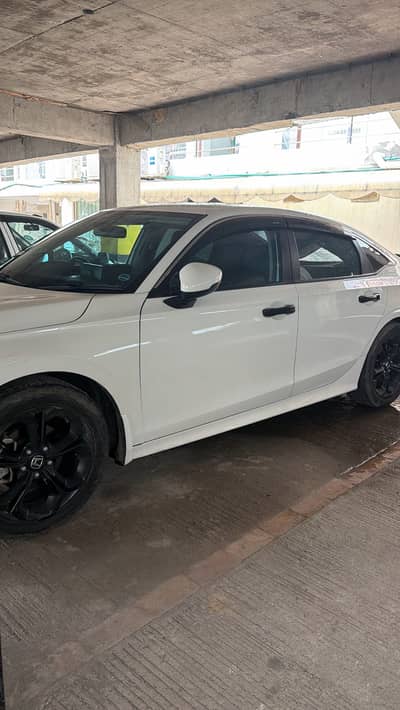 Honda Civic Oriel 2024