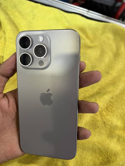 IPhone 15 Pro Max  256gb FU