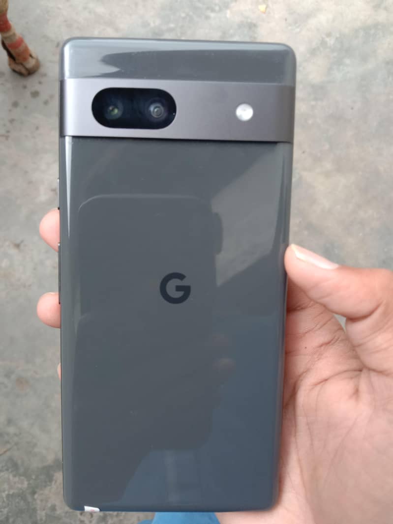 Google Pixel 7a 4