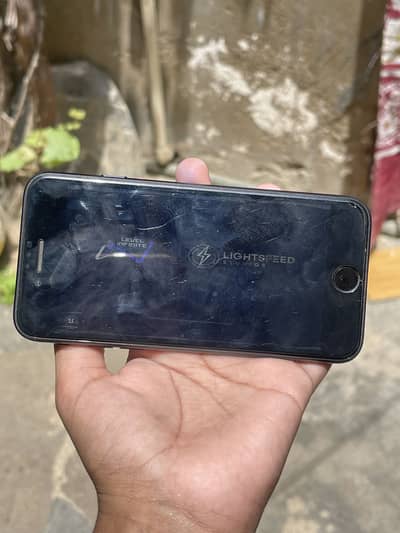 Apple iPhone SE