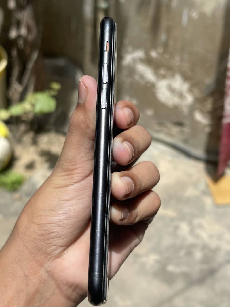Apple iPhone SE 1