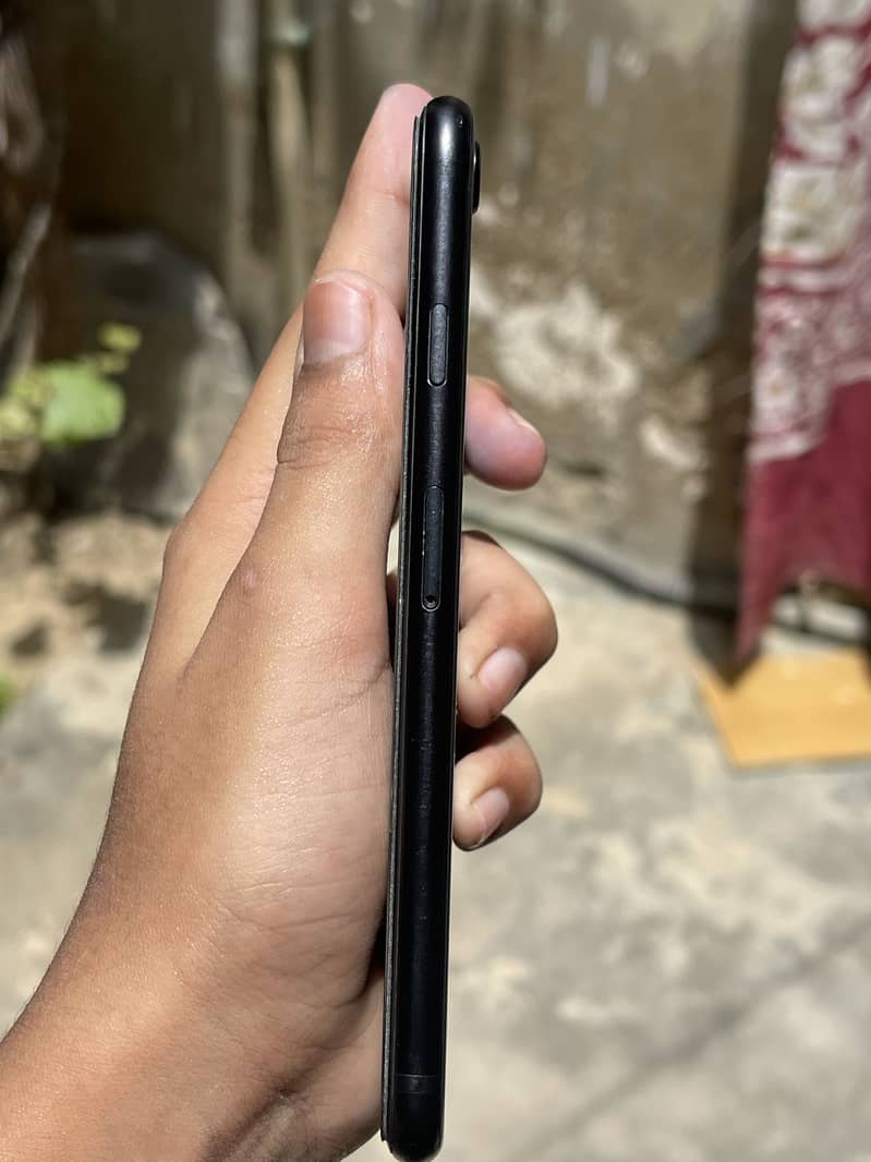 Apple iPhone SE 5