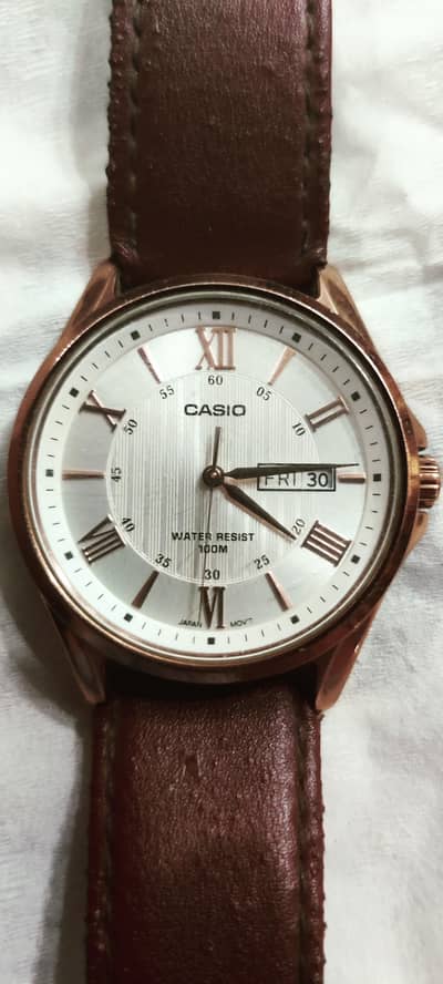 Selling my original Casio MTP-1384 in excellent working condition.