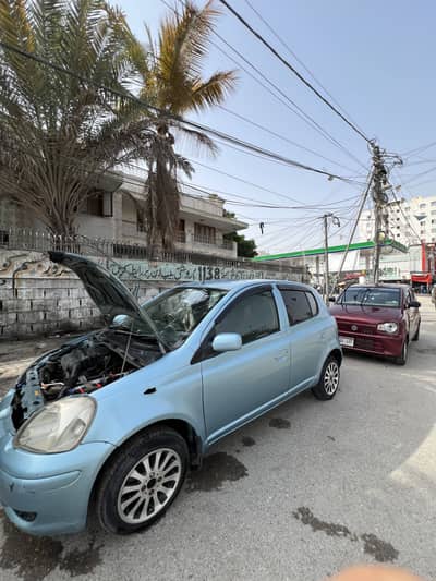 Toyota Vitz 2003
