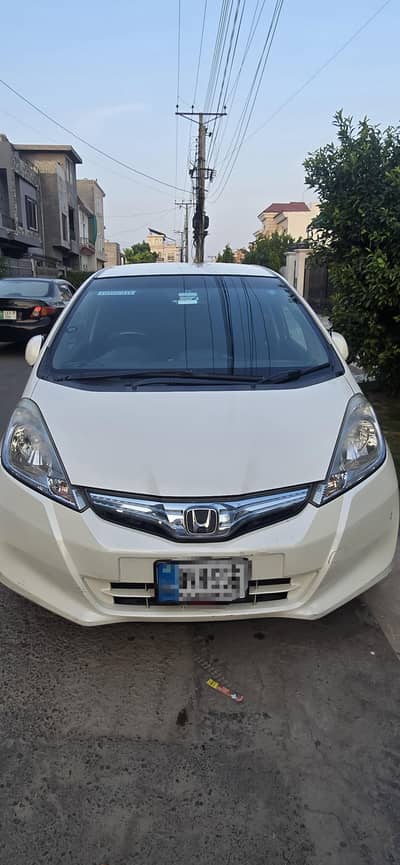 Honda Fit Hybrid 1.3 – Family Used