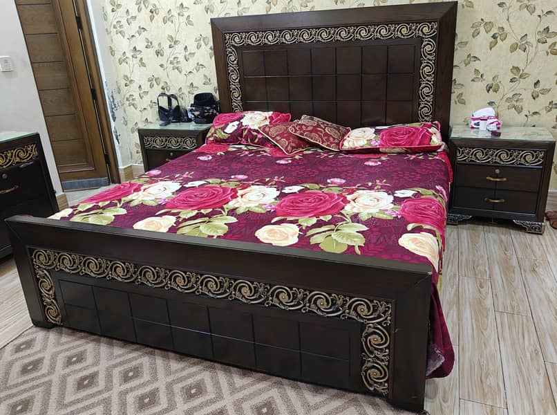 bed set without mattress 0