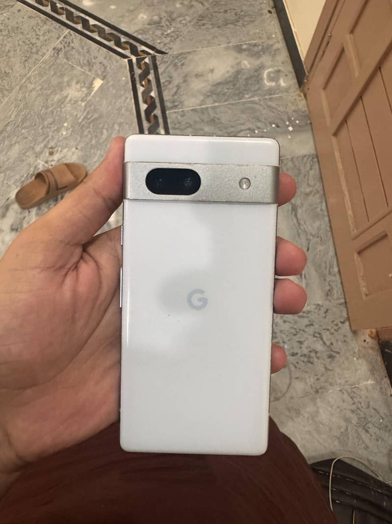 Google Pixel 7a 1