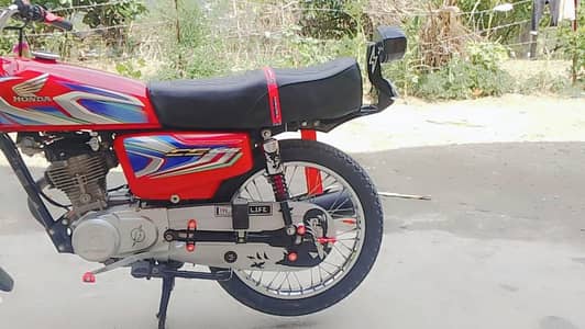 Honda CG 125 2022