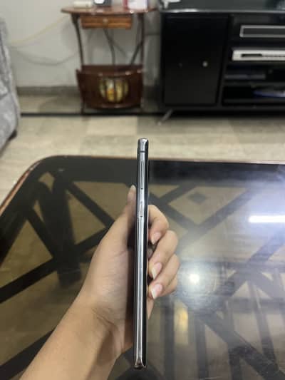 Samsung Mobile S10