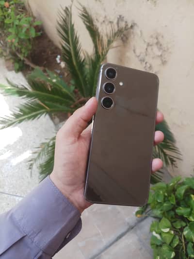 Samsung Mobile S24 Plus non PTA water packed.
