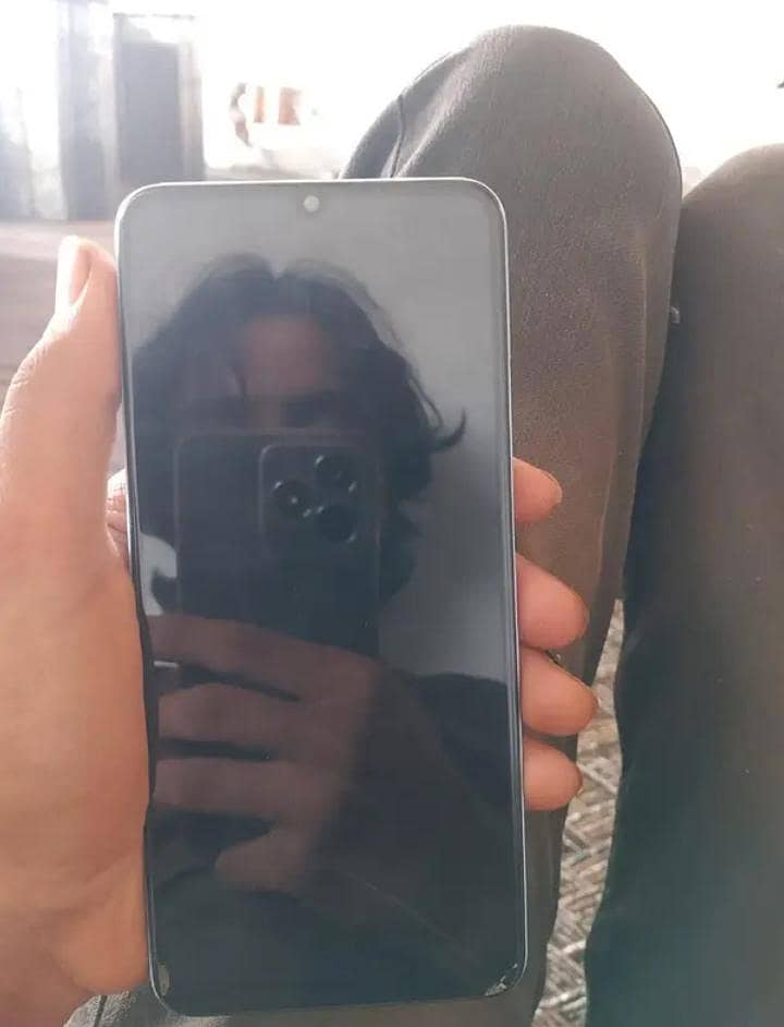 Realme Note 50 4