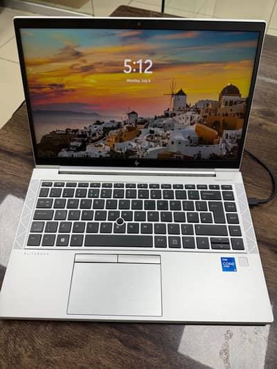 hp Elitebook business laptop 840 G8