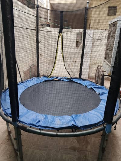 trampoline 6 feet/ jumping castle/ kids jumping