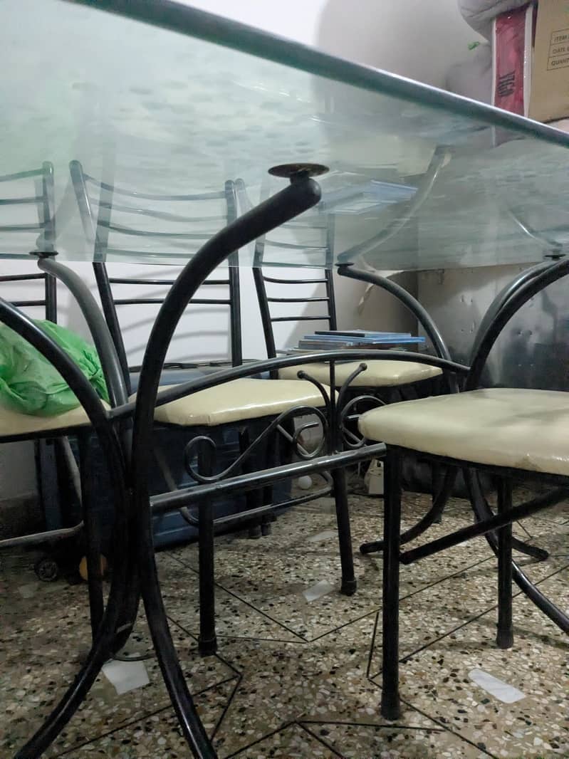 Dinning Table 4