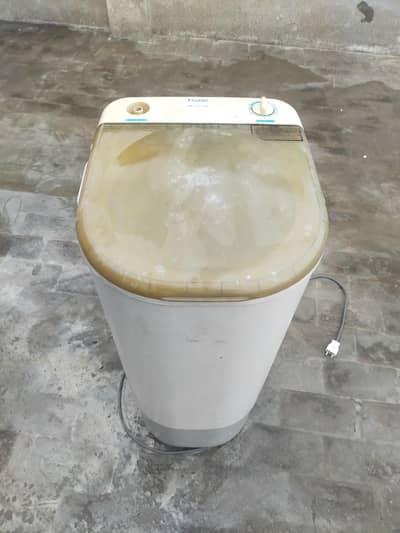 Haier HWS60-40 Spin Dryer [6 Kg] - Powerful Spinner Perfect Condition