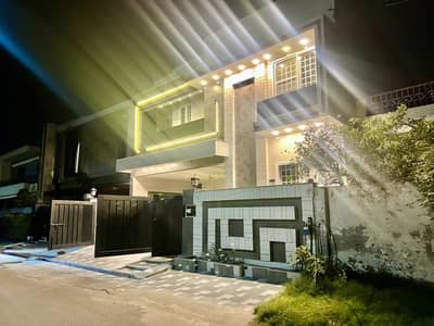 12 Marla Brand New Luxury Ultra Modern Style Double Heighted Super Hot Location All Original Picture Direct Meeting Available For Sale in Johar Town