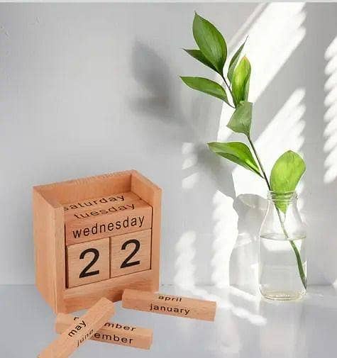 Table decoration calendar wooden material