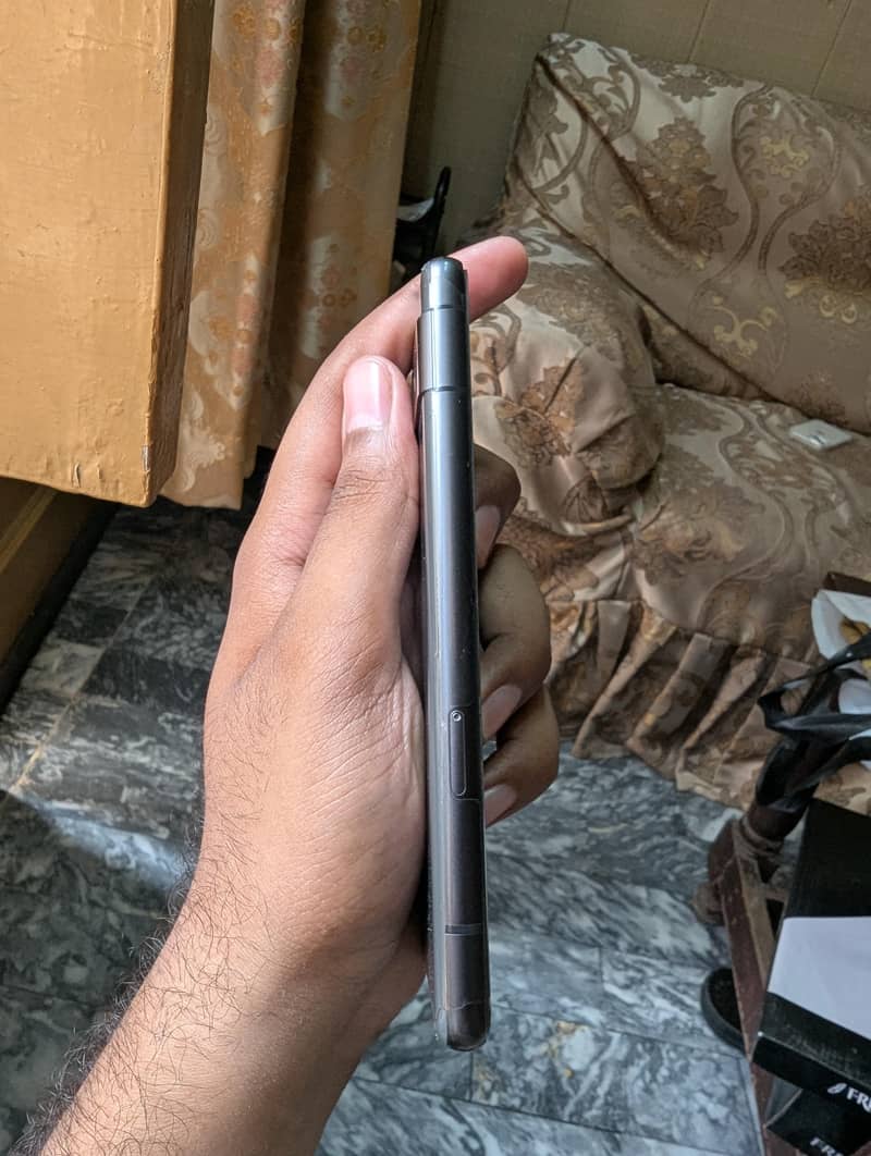 Google Pixel 7a 2