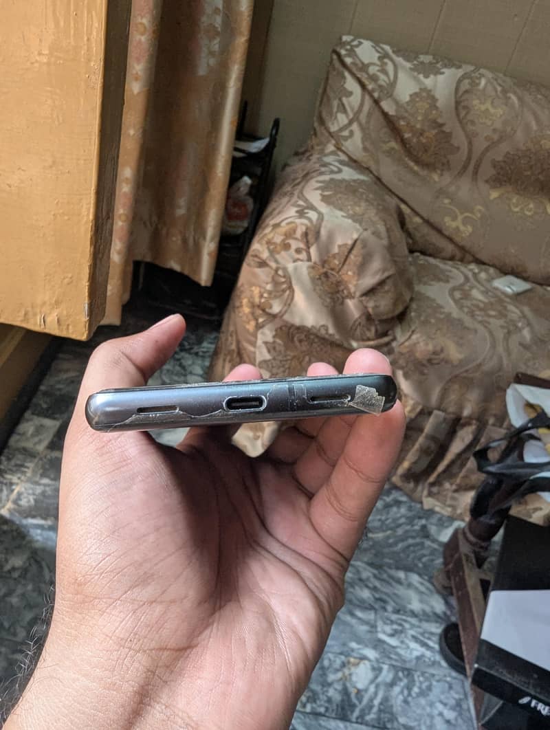 Google Pixel 7a 3