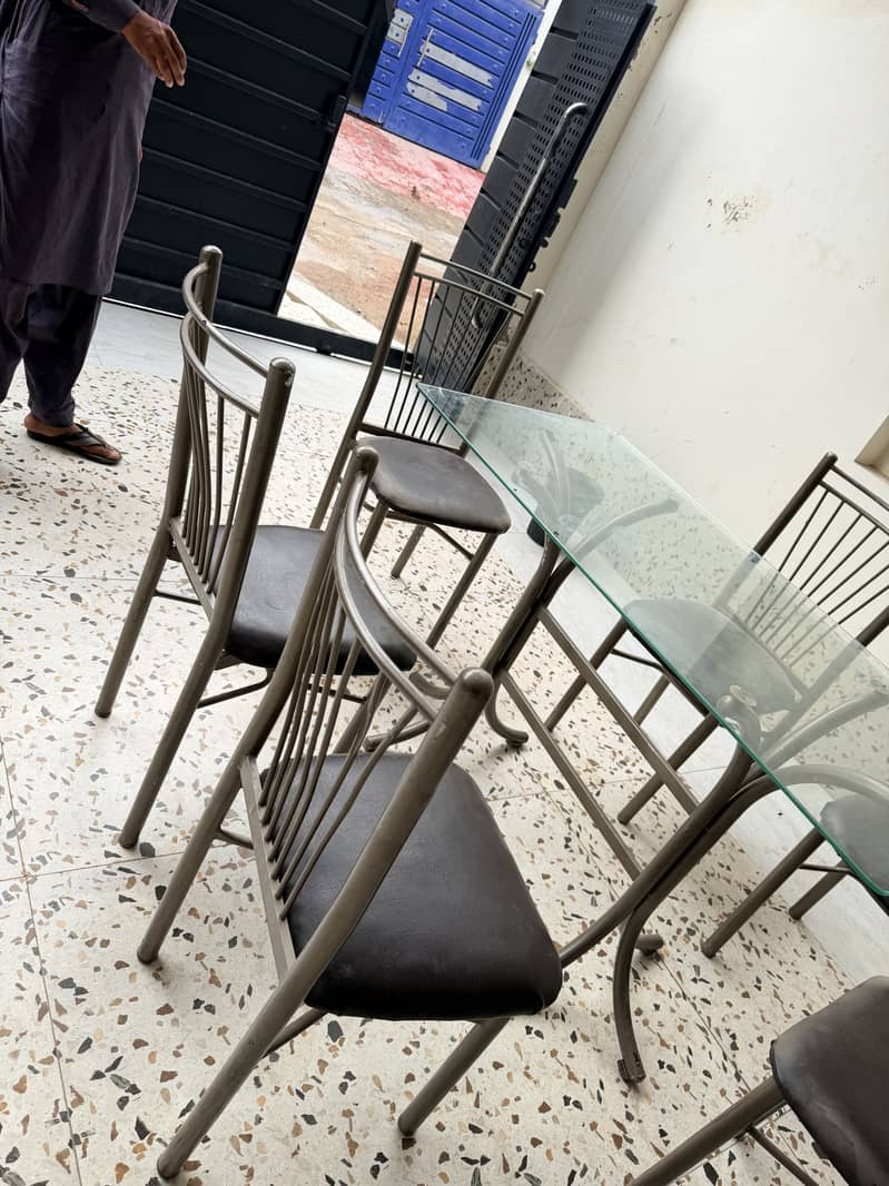 Dining table 3