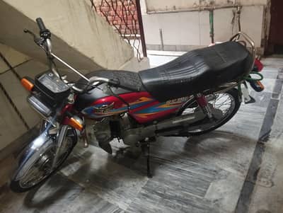 10/10 one hand use road princ 70cc