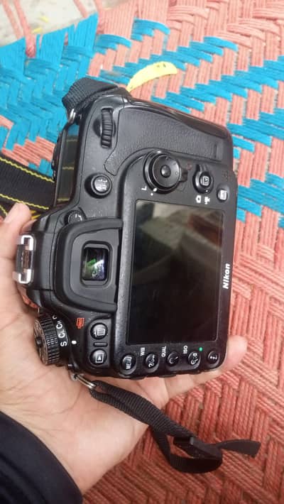 D7100 Only Body 10/9 betry charge sath shutr 84000