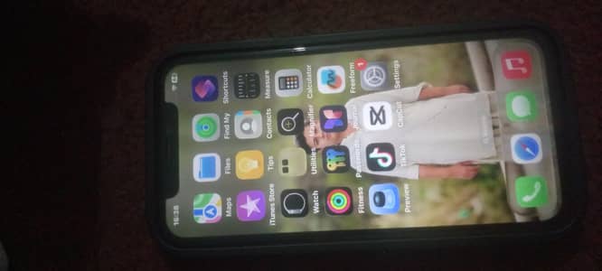 Apple iPhone 11