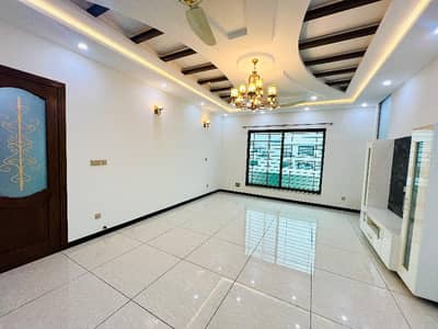 1 KANAL NEW HOUSE FOR SALE MULTI F-17 ISLAMABAD ALL FACILITY AVAILABLE CDA PPROVED SECTOR MPCHS