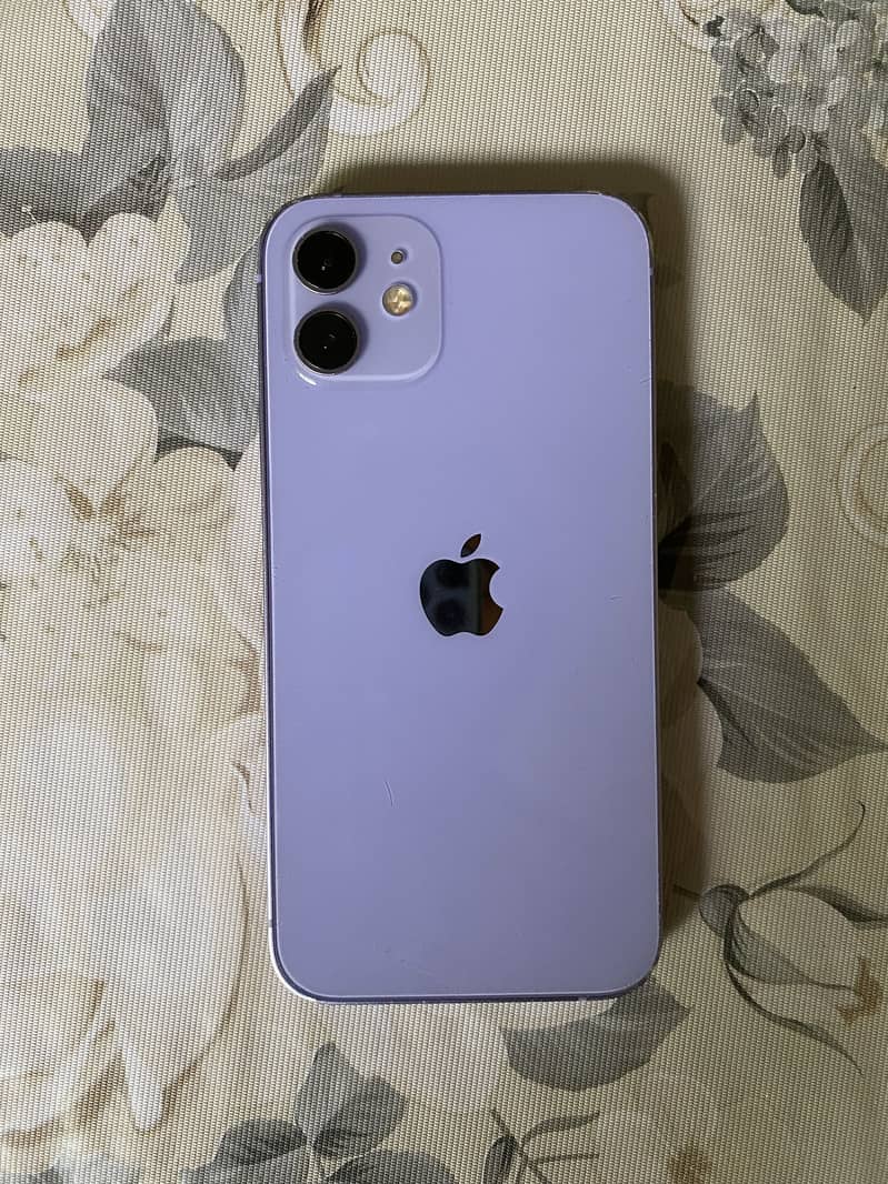 Apple iPhone 12 3