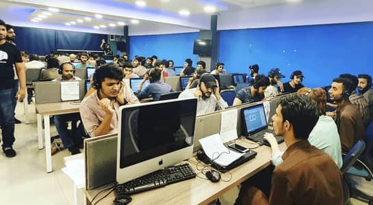 Male and Female Staff Required in Call Center