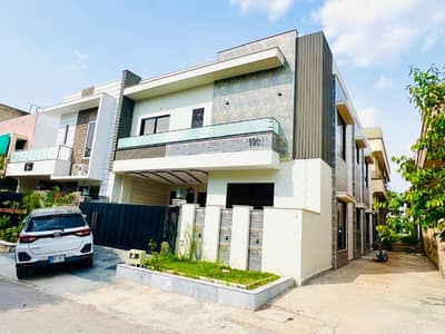 8 MARLA CORNER NEW HOUSE FOR SALE MULTI F-17 ISLAMABAD ALL FACILITY AVAILABLE CDA PPROVED SECTOR