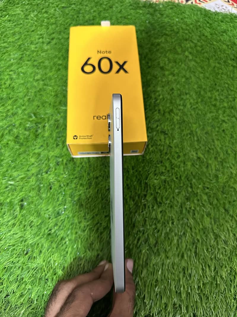 Realme Note 60x 2