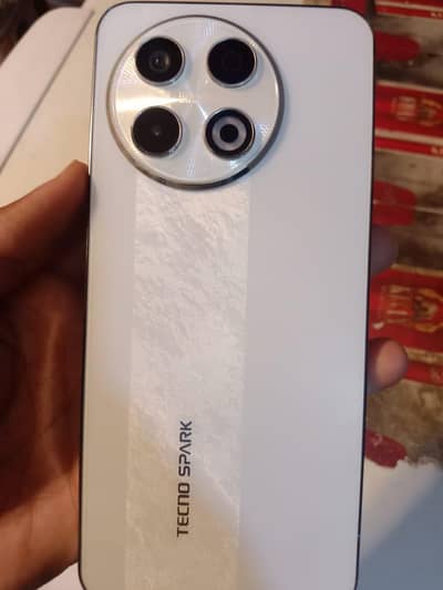 Tecno SPARK 30 Pro